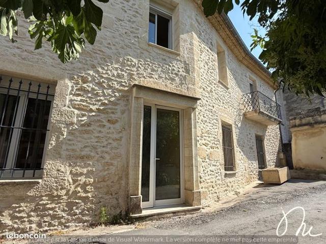 Maison de village 9 pièces 252 m²