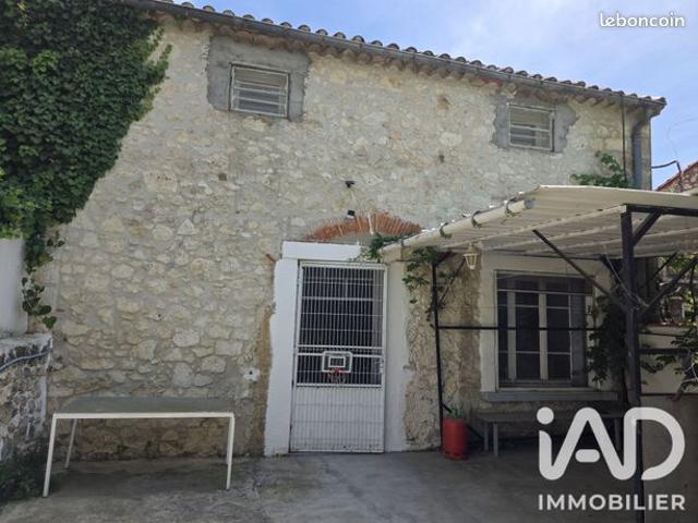 Maison de village 9 pièces 260 m²