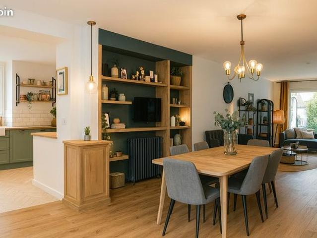 Maison de village 9 pièces 283 m²