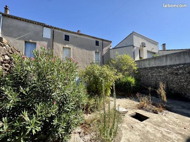 Maison de village 9 pièces 284 m²