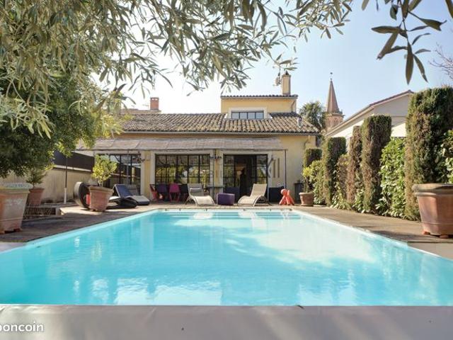 Maison de village 9 pièces 286 m²