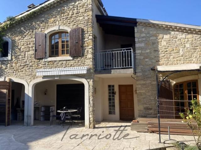 MAISON DE VILLAGE 10524