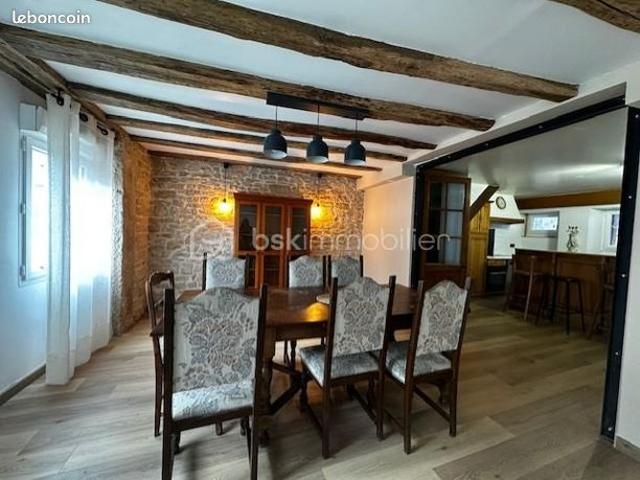 Maison de village 10 pièces 195 m²