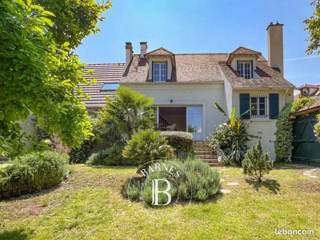 Maison de village 10 pièces 196 m²