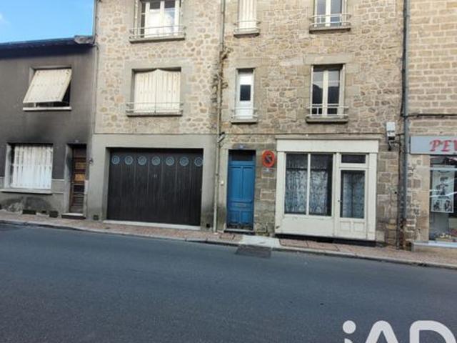 Maison de village 10 pièces 214 m²