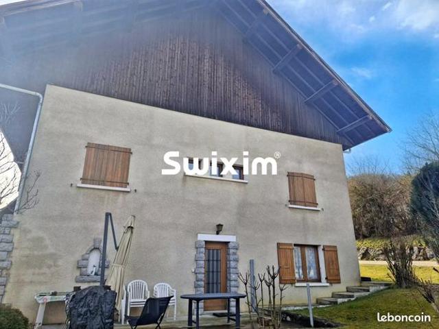 Maison de village 10 pièces 216 m²