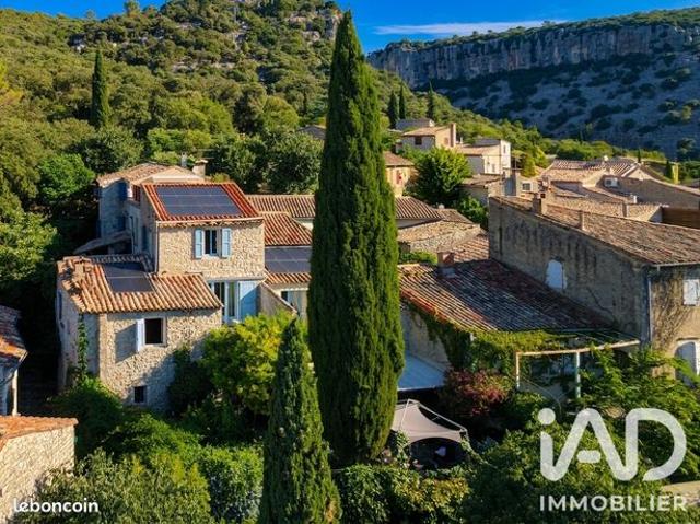 Maison de village 10 pièces 218 m²