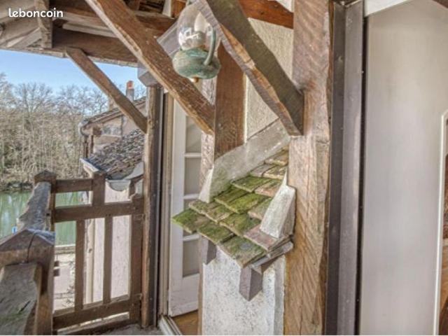 Maison de village 10 pièces 240 m²