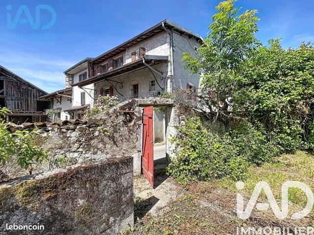 Maison de village 10 pièces 240 m²