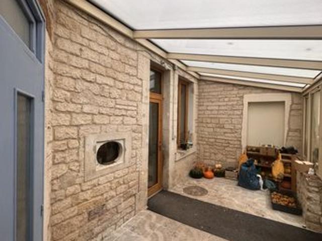 Maison de village 10 pièces 298 m²