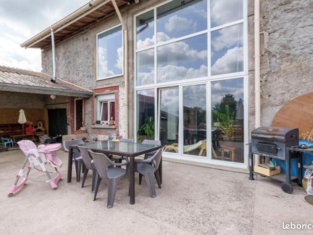 Maison de village 10 pièces 315 m²