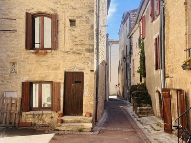 Maison de village 110 m2 Saint Martin de Londres Terrass