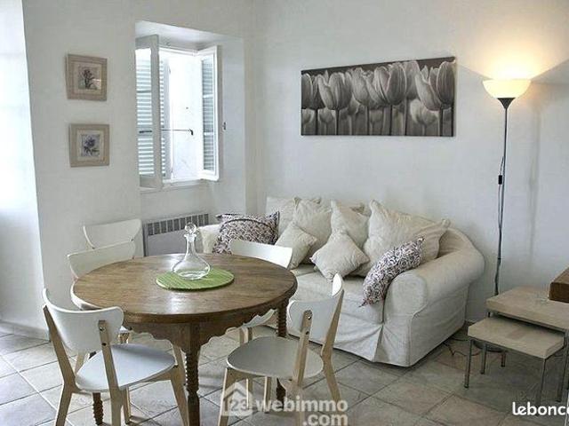 Maison de village 11 pièces 220 m²