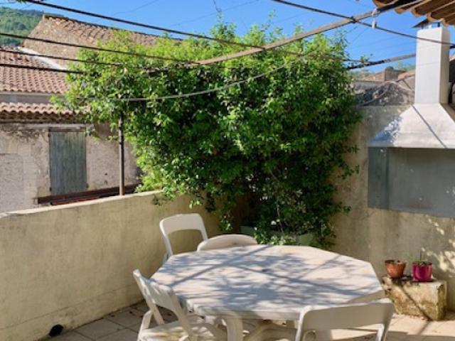 Maison de village 120 m2 R+1 avec terrasse