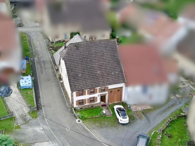 Maison de village 125 m2 avec grange attenante Voellerdinge