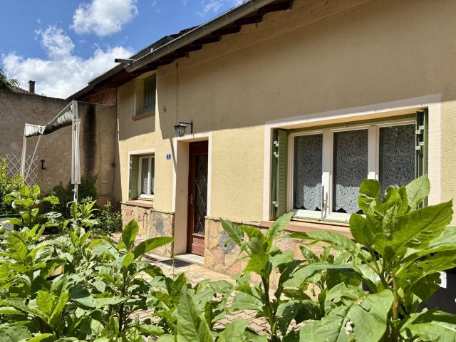 Maison De Village 125m² Préty