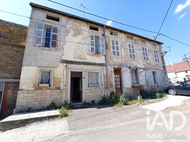 Maison de village 12 pièces 191 m²