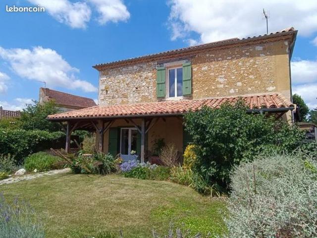 Maison de village 12 pièces 278 m²