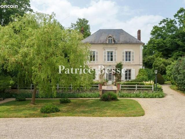 Maison de village 12 pièces 500 m²