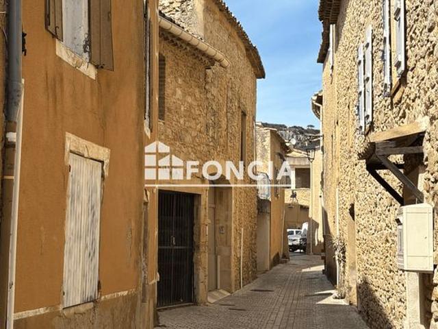 Maison de village 131 m² avec terrasse et garages – Chusclan