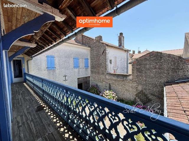 Maison de village 14 pièces 208 m²
