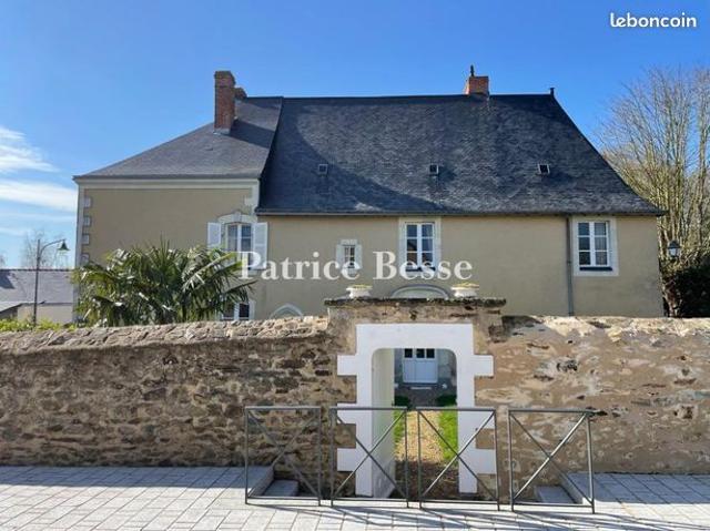 Maison de village 14 pièces 240 m²