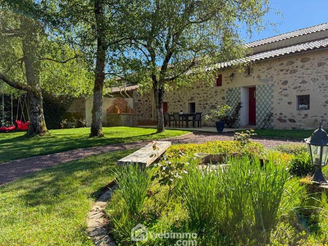 Maison de village 156m² Pouzauges