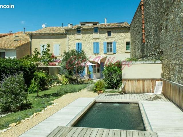 Maison de village 15 pièces 297 m²