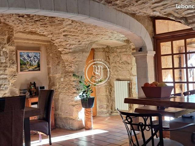 Maison de village 160 m² Uzès