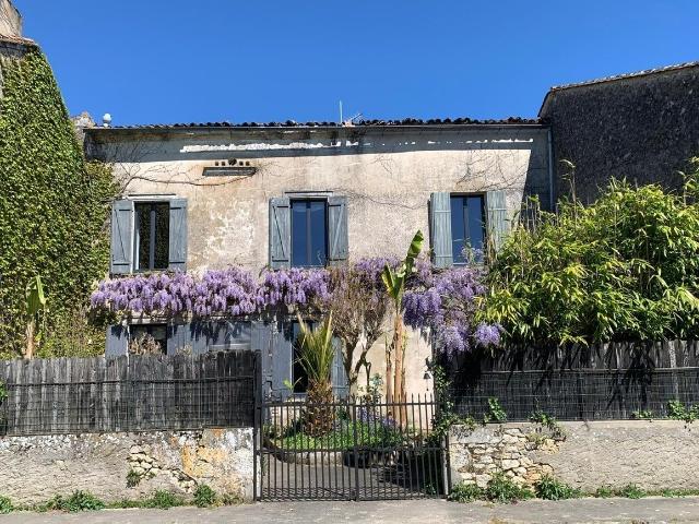 Maison de village