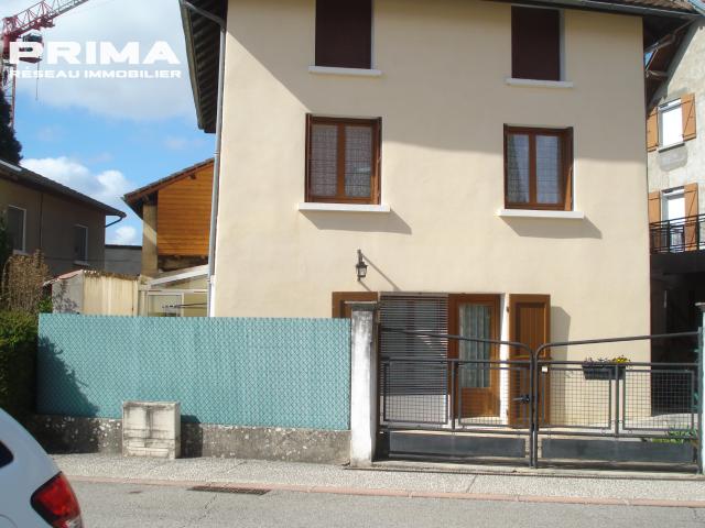 MAISON DE VILLAGE