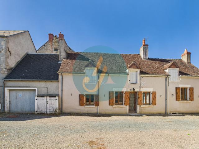 Maison de village 2 chambres avec dépendances et jardin