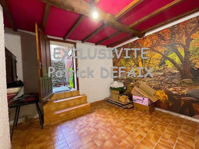 Maison de village 2 chambres + garage