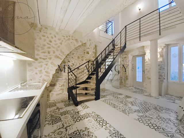 Maison de village 2 chambres 169 000 euros