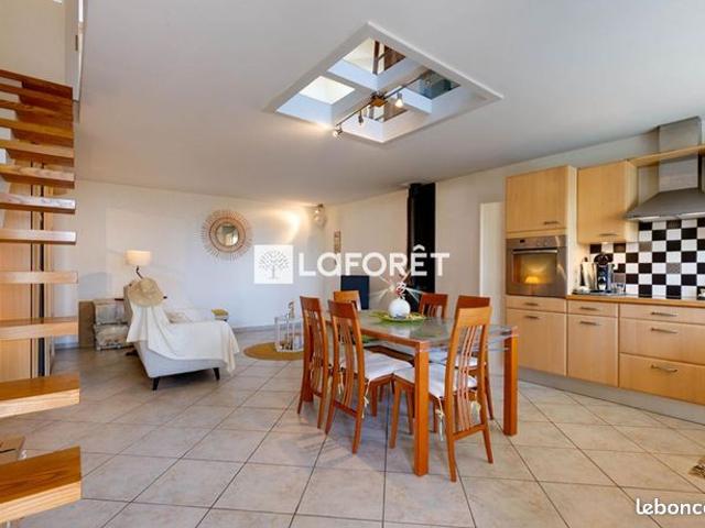 Maison de village 2 pièces 63 m²