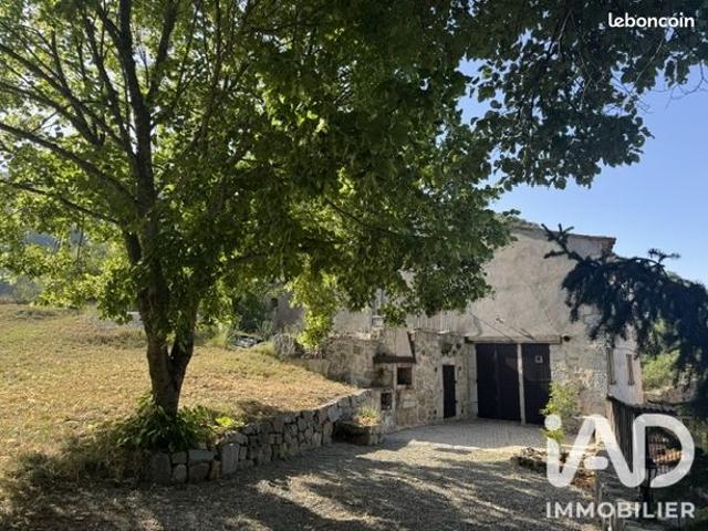 Maison de village 2 pièces 93 m²