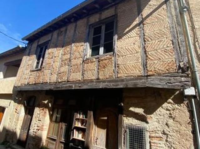 Maison de village 2 pièces 111 m²