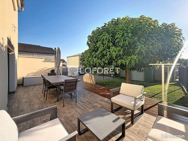 Maison de village 2 pièces 118 m²