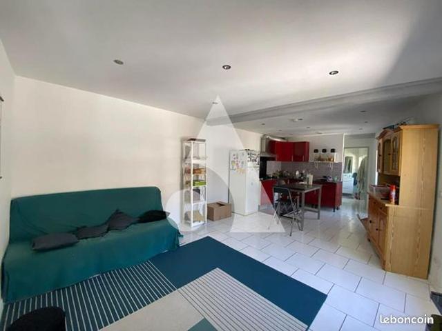 Maison de village 2 pièces 203 m²