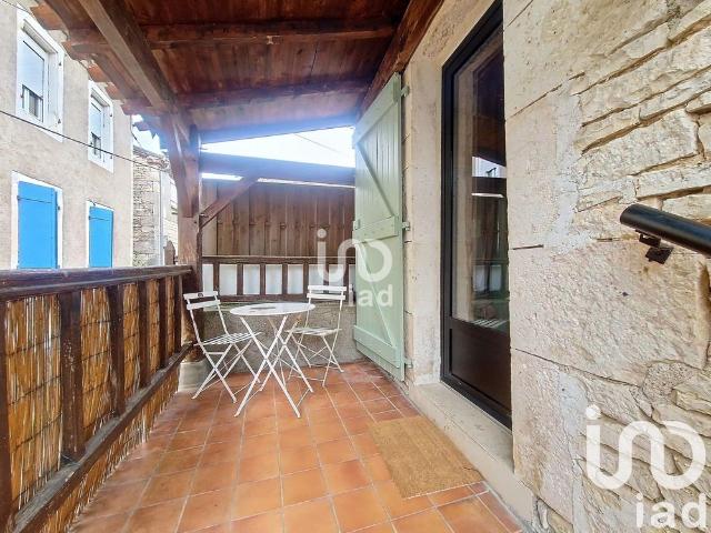 Maison de village 2 pièces de 37 m² à Lalbenque 46230