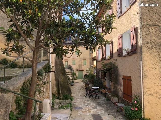 Maison de village
