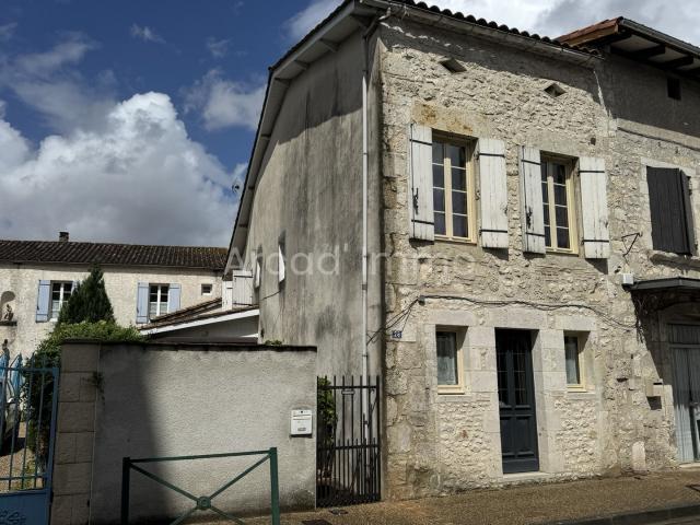 Maison de village 3 chambres, terrasse/cour