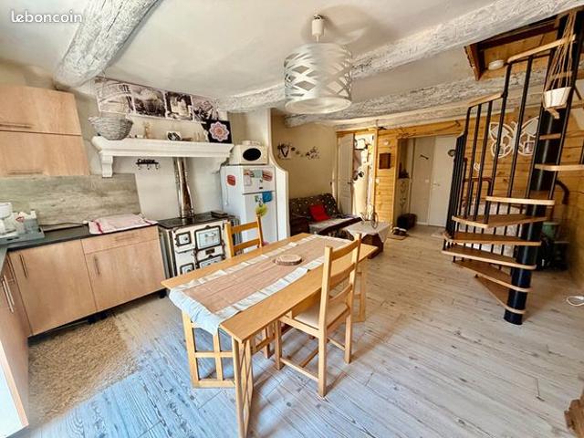 Maison de village 3 pièces 45 m²