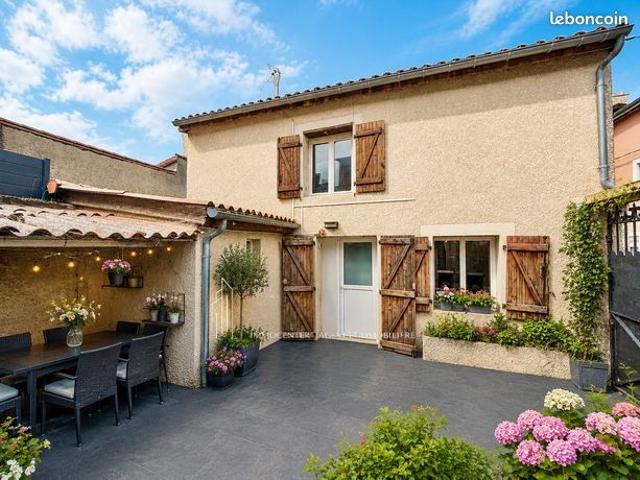 Maison de village 3 pièces 77 m²