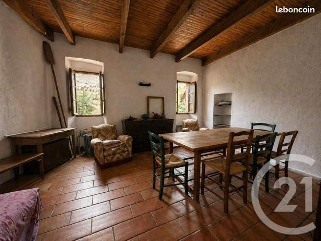 Maison de village 3 pièces 75 m²