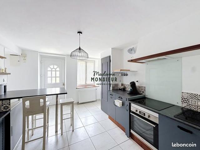 Maison de village 3 pièces 94 m²