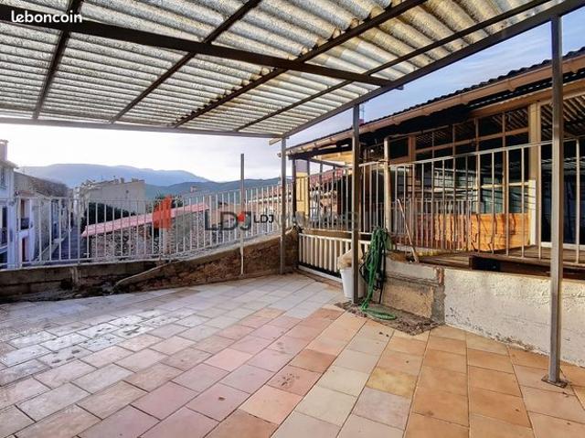 Maison de village 3 pièces 98 m²