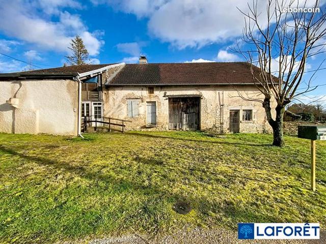 Maison de village 3 pièces 101 m²