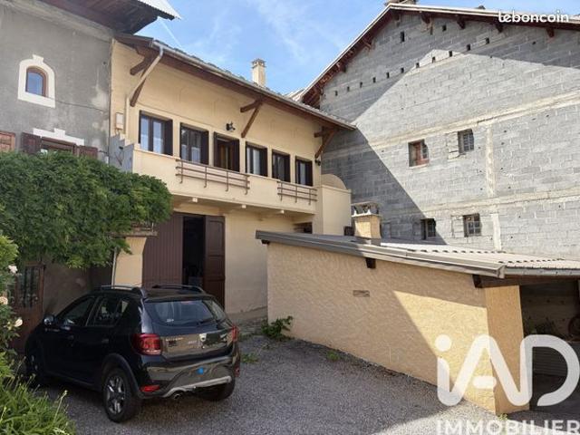 Maison de village 3 pièces 104 m²