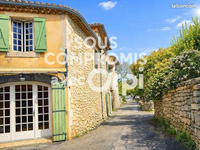 Maison de village 3 pièces 133 m²